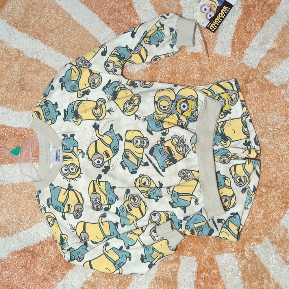 Minion Outfit